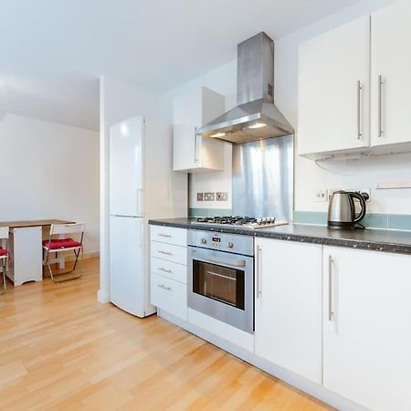 Апартаменты Stunning Flat In Brick Lane Лондон Экстерьер фото