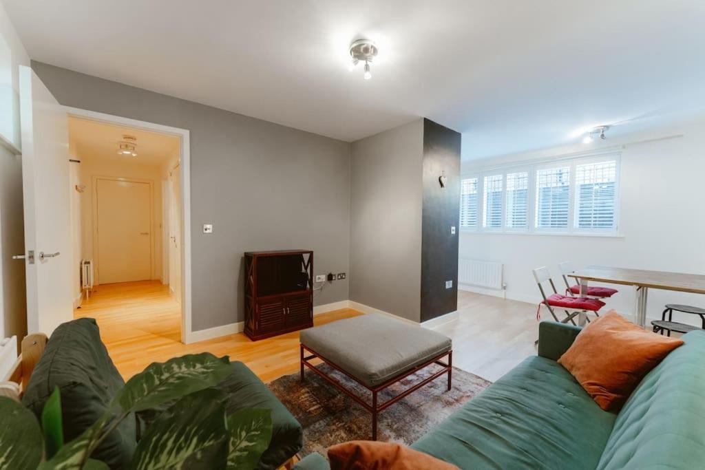 Апартаменты Stunning Flat In Brick Lane Лондон Экстерьер фото
