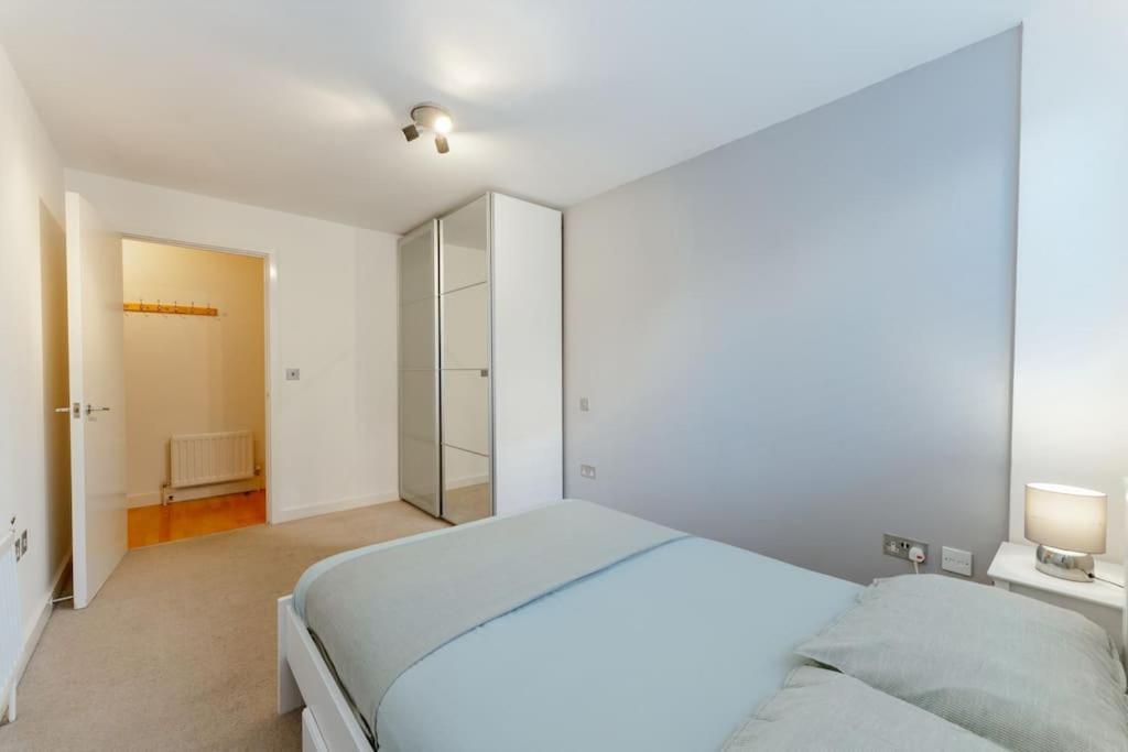 Апартаменты Stunning Flat In Brick Lane Лондон Экстерьер фото